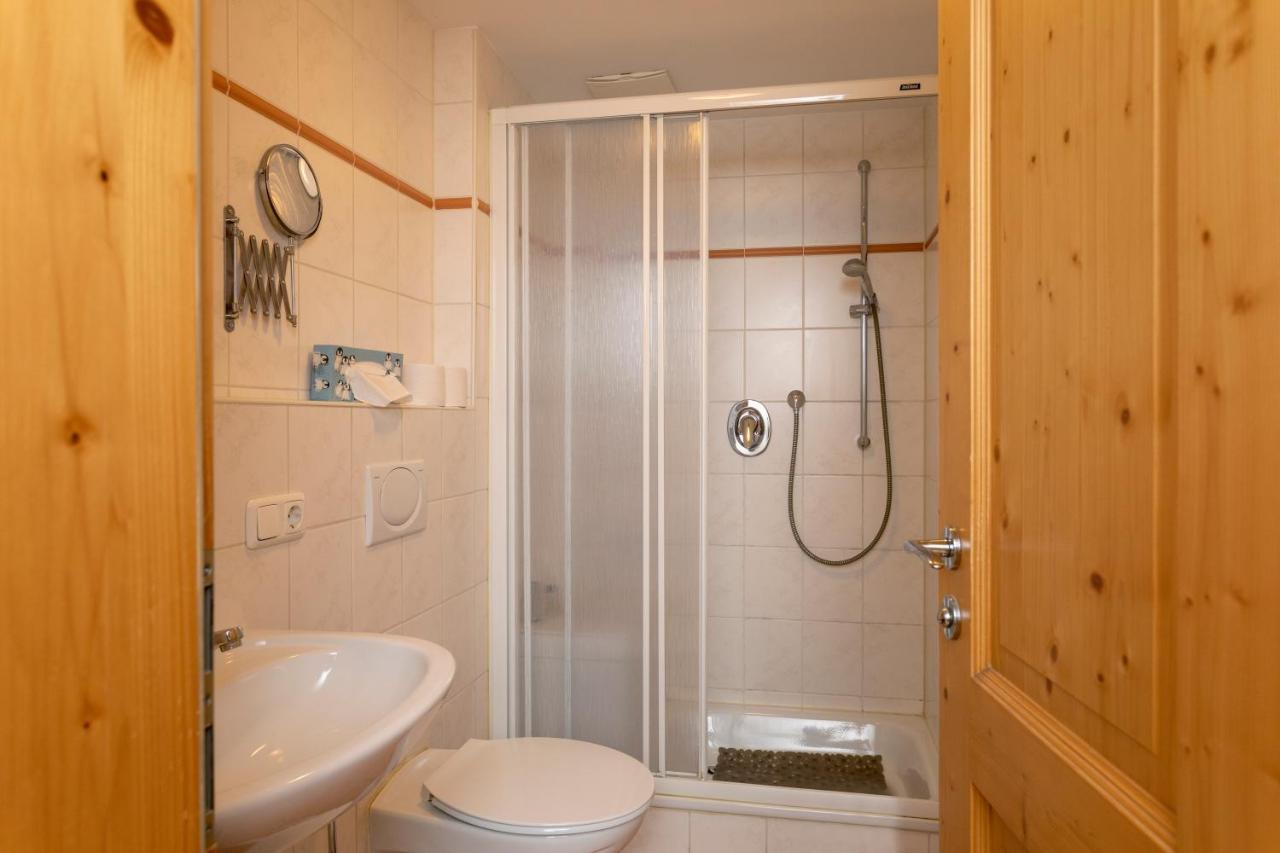 Kurbad und Landhaus Siass Bad Kohlgrub Exterior foto